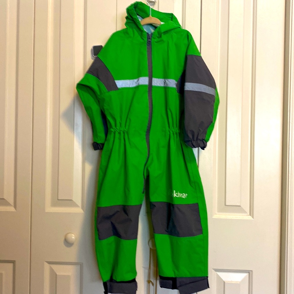 OAKI rain/snow suit